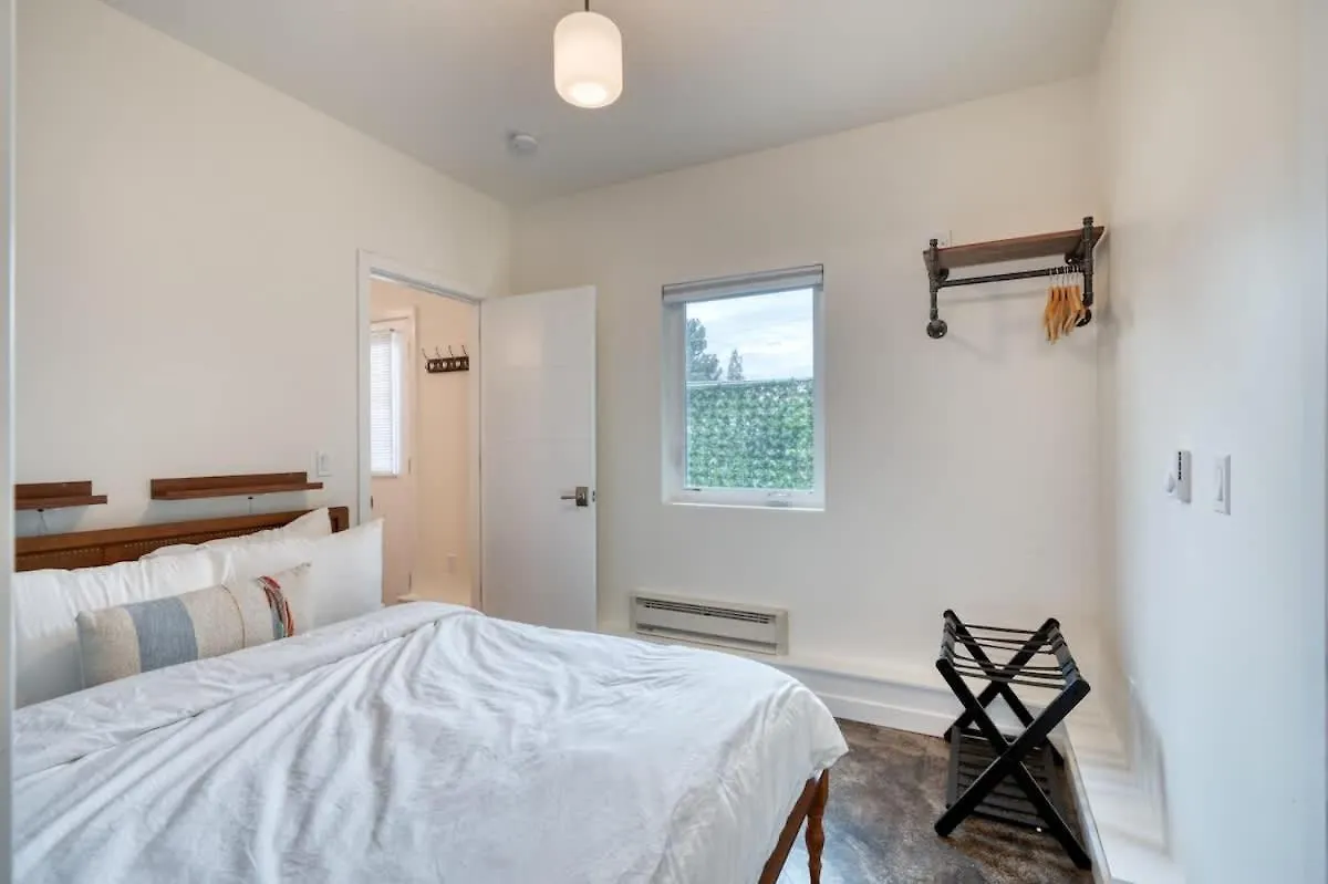 Apartment Stay Portland - The Division Street Funk Flat - 94 Walkscore United States