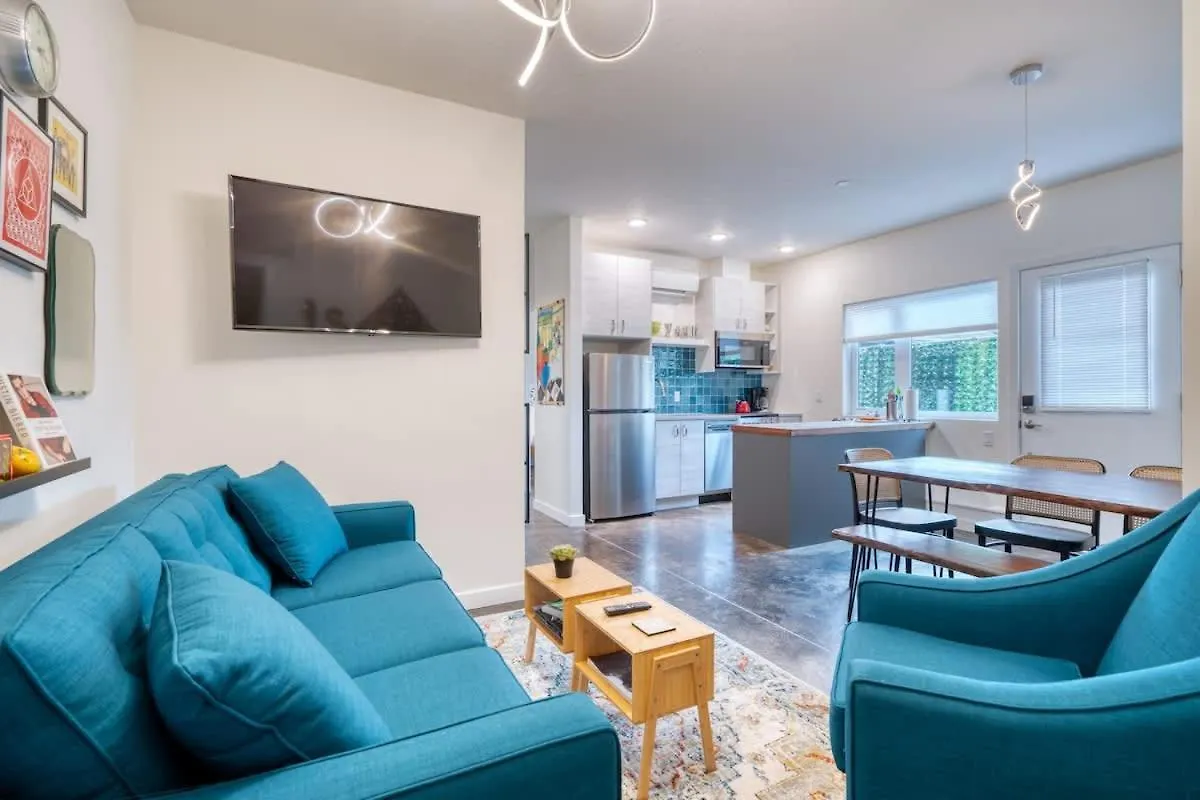Apartment Stay Portland - The Division Street Funk Flat - 94 Walkscore