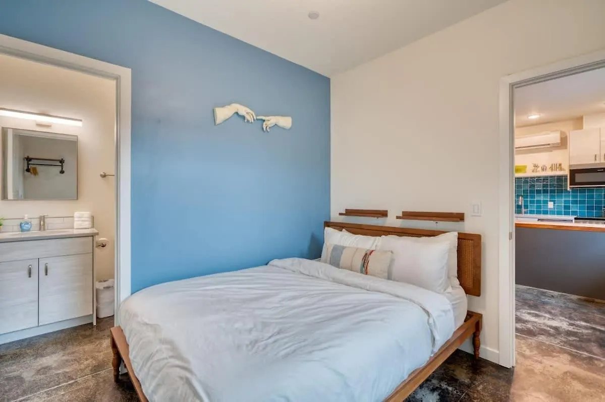 Apartment Stay Portland - The Division Street Funk Flat - 94 Walkscore